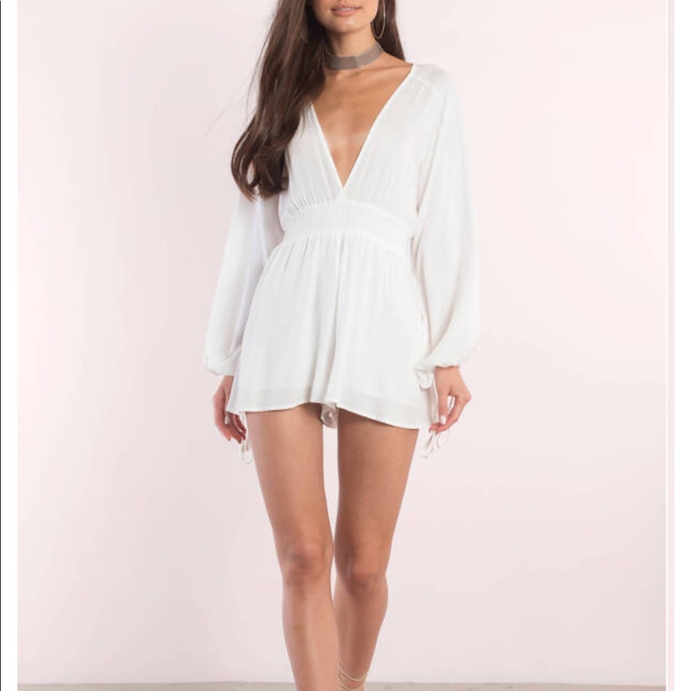 Cotton Candy LA White Romper S NWT Tobi